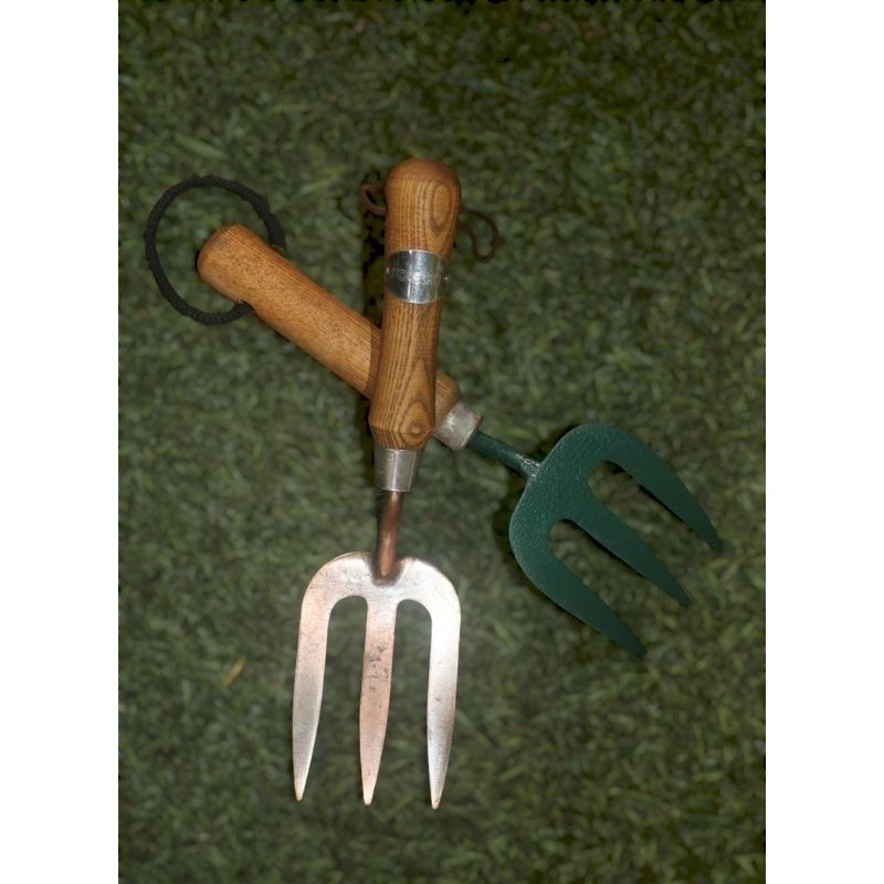 Rolson Hand Garden Fork - Savvy Gardens Centre