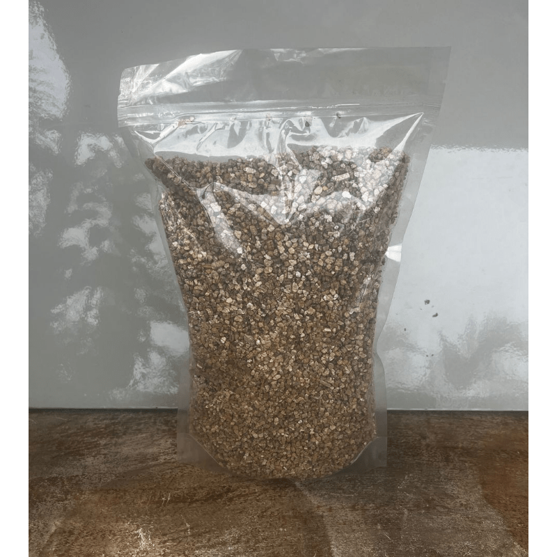 Savvy Gardens Vermiculite 500g - Savvy Gardens Centre
