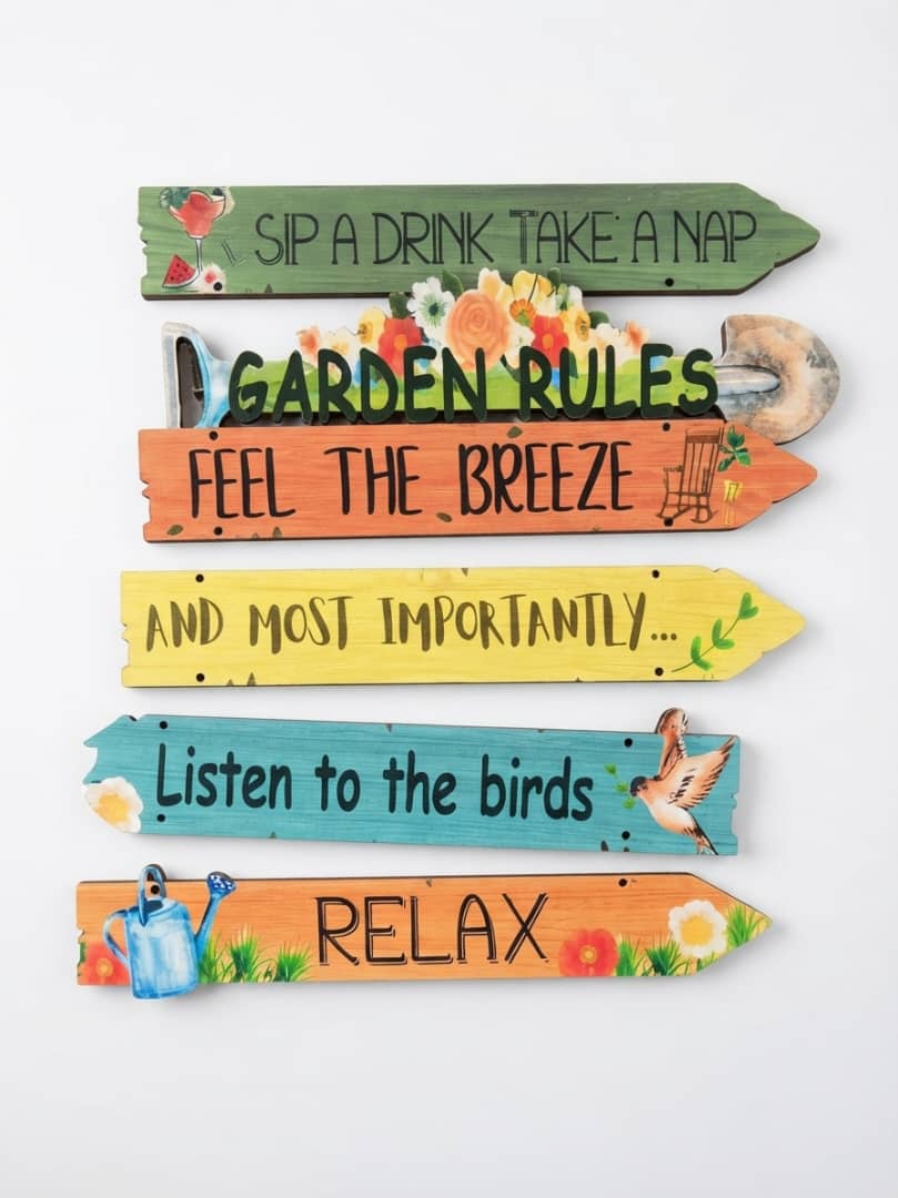 Garden Rules Arrow-Shaped Wooden Sign - Savvy Gardens Centre
