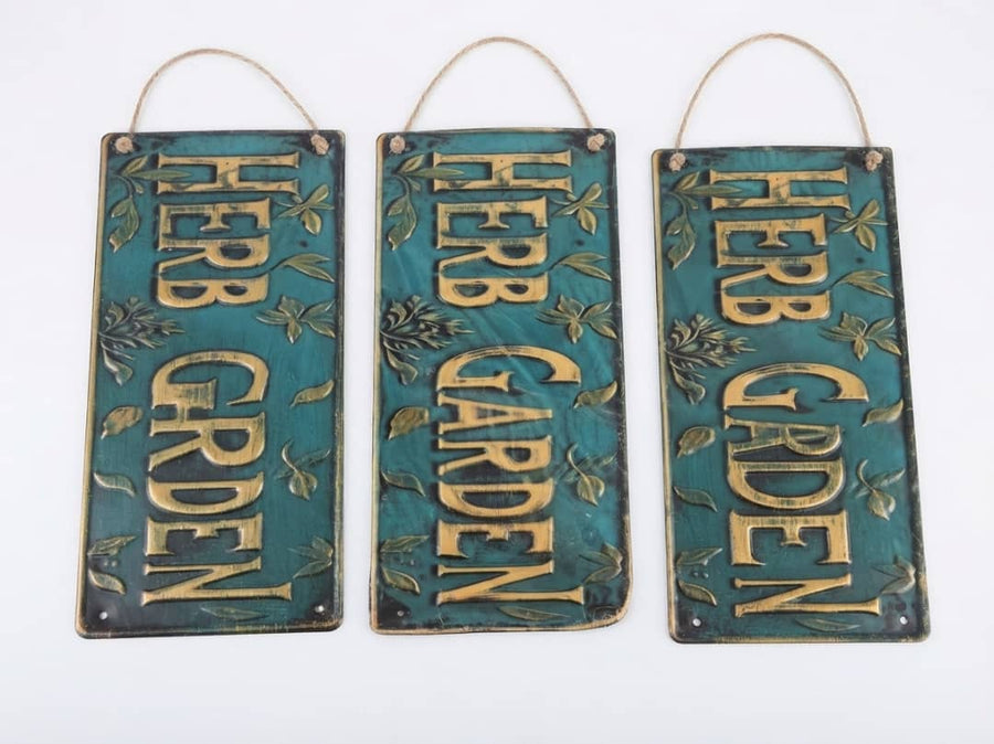 Herb Garden Wooden Sign - Savvy Gardens Centre