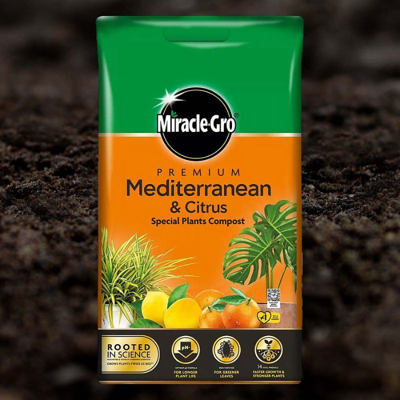 Miracle-Gro Mediterranean & Citrus Compost - Savvy Gardens Centre